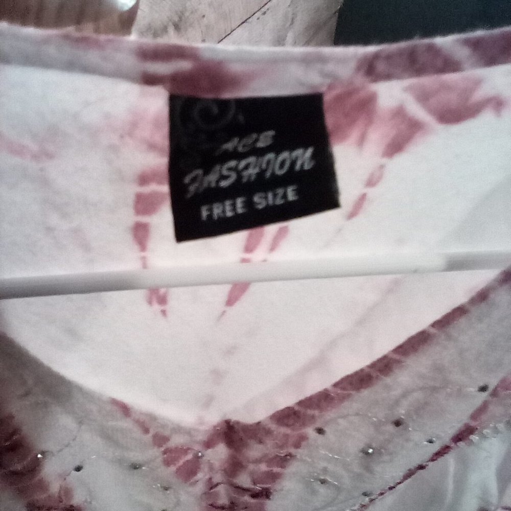 Shirt - Picture 3 of 3